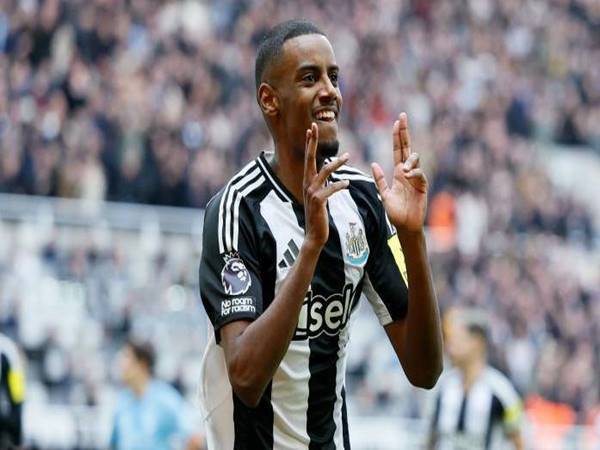 Phong cách chơi bóng của Alexander Isak