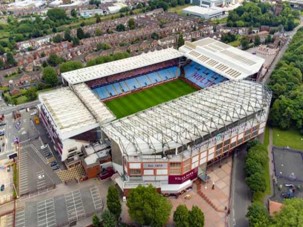 Villa Park – Birmingham, Anh