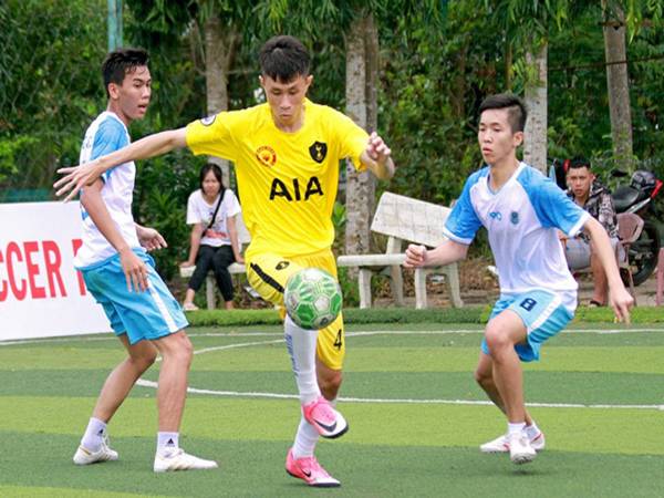 Tìm hiểu các lỗi trong bóng đá 5 người và hình phạt