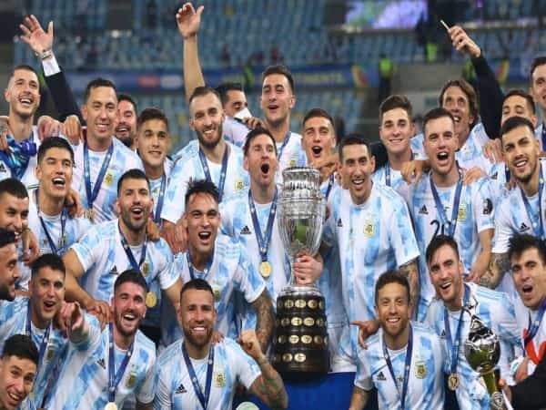 Đội hình Argentina World Cup 2022 bí mật sau ngôi vương
