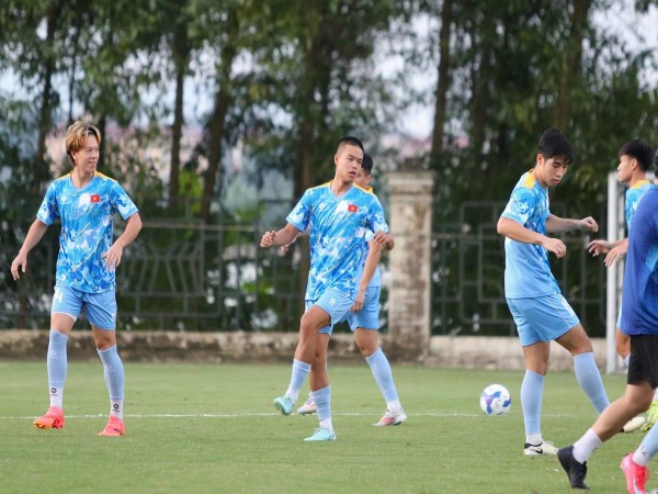 Tin BĐVN: Hé lộ lý do Thành Trung bị loại khỏi U23 Việt Nam
