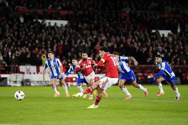 Porto vs Nottingham Porto vs Nottingham