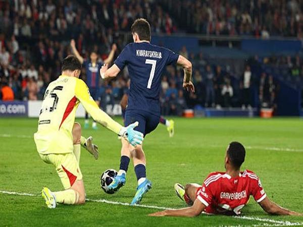 Tin PSG: Kvaratskhelia tỏa sáng trong trận đấu quan trọng