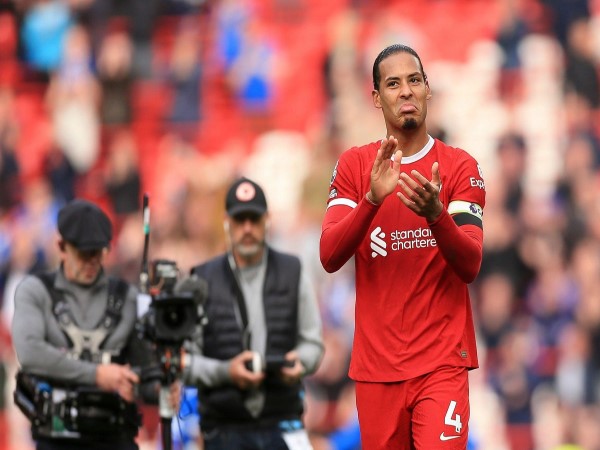 Những đội trưởng Liverpool xuất sắc trong kỷ nguyên hiện đại
