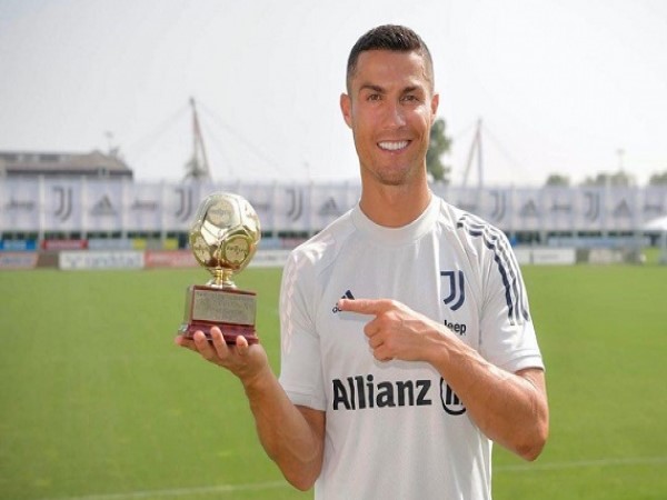 Ronaldo có bao nhiêu danh hiệu cá nhân?