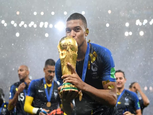 Vì sao chưa có thêm đội tuyển nào vô địch World Cup 2 lần liên tiếp?